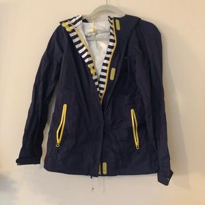 Vineyard Vines navy blue rain jacket
